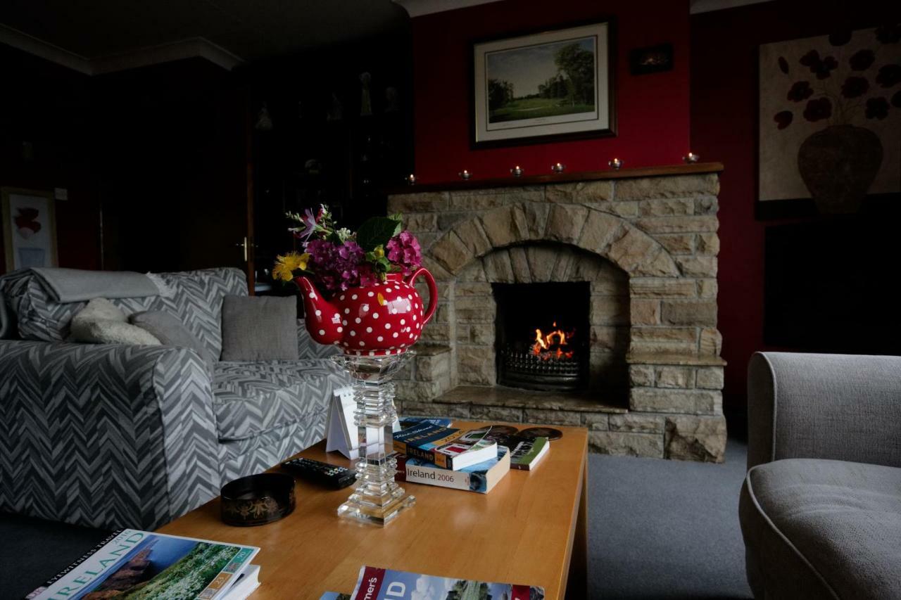Abbey View Bed & Breakfast ゴールウェイ エクステリア 写真