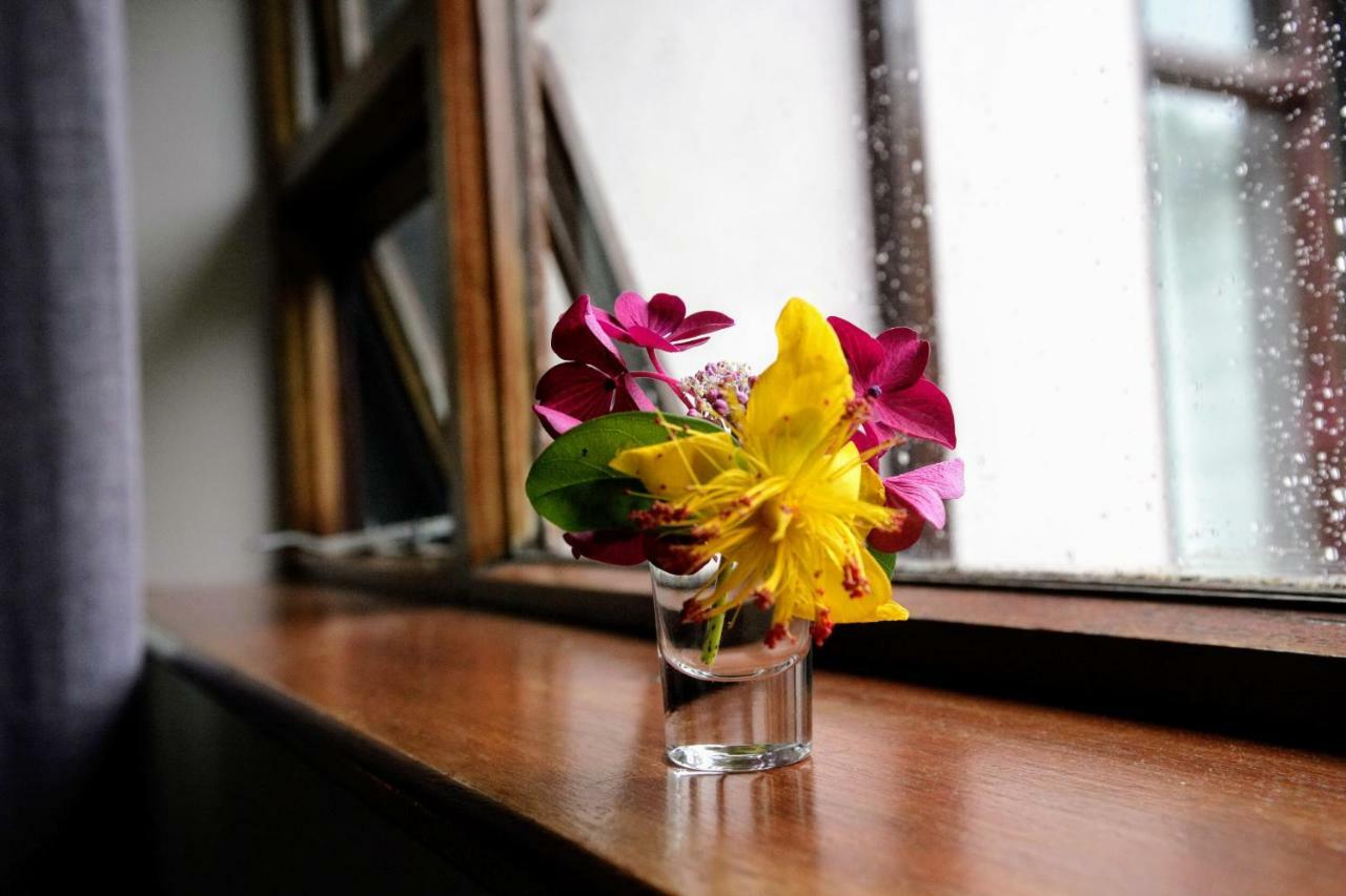 Abbey View Bed & Breakfast ゴールウェイ エクステリア 写真