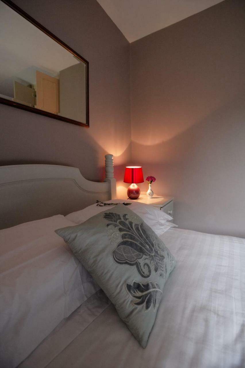 Abbey View Bed & Breakfast ゴールウェイ エクステリア 写真