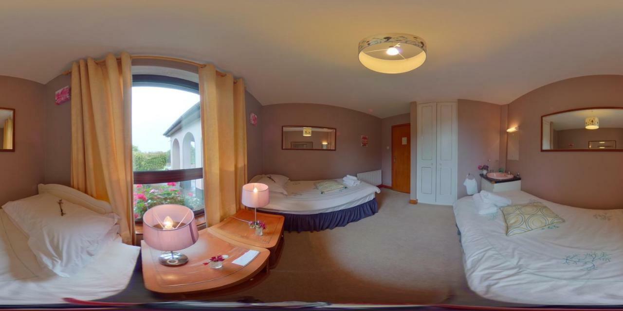 Abbey View Bed & Breakfast ゴールウェイ エクステリア 写真