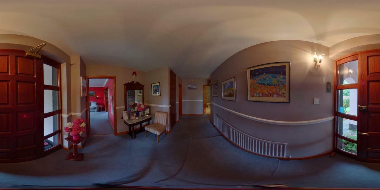 Abbey View Bed & Breakfast ゴールウェイ エクステリア 写真